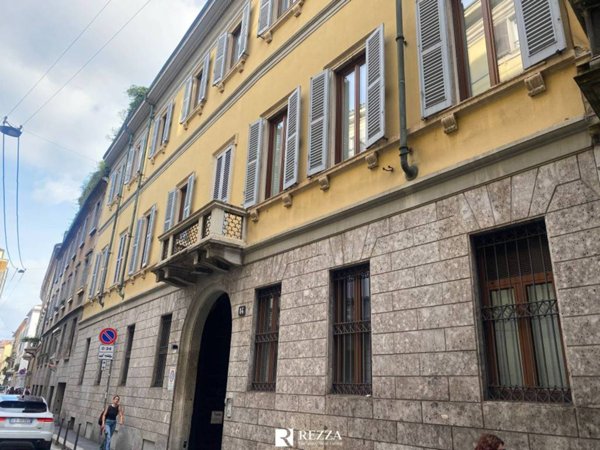 appartamento in affitto a Milano in zona Sant'Ambrogio