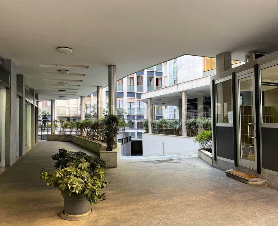 ufficio in affitto a Milano in zona Porta Nuova