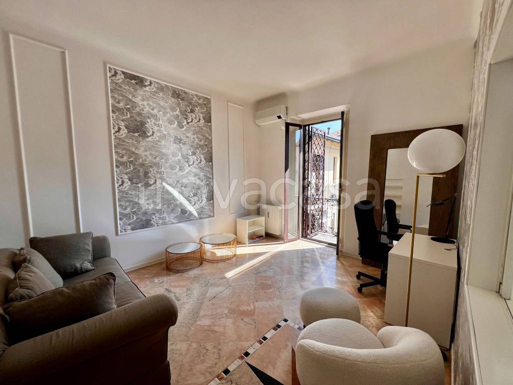appartamento in affitto a Milano in zona Guastalla