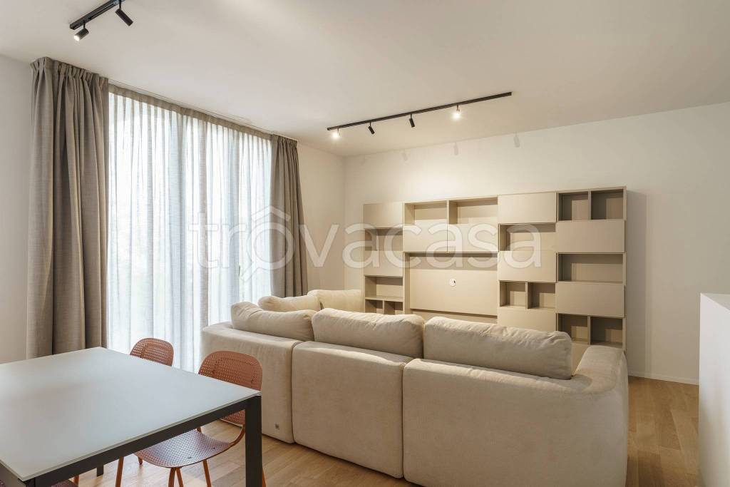 appartamento in affitto a Milano in zona Barona