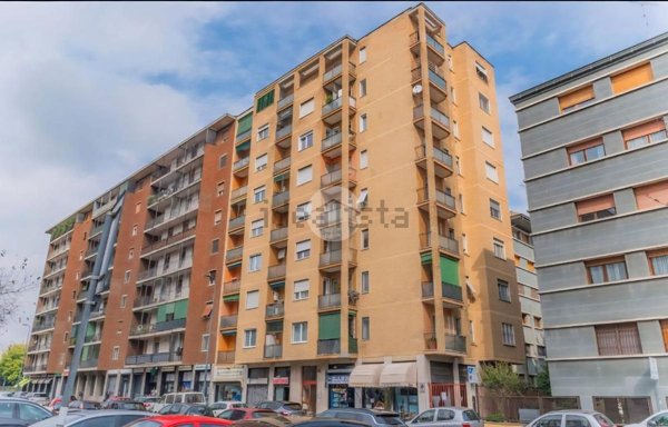 appartamento in affitto a Milano in zona Prato Centenaro