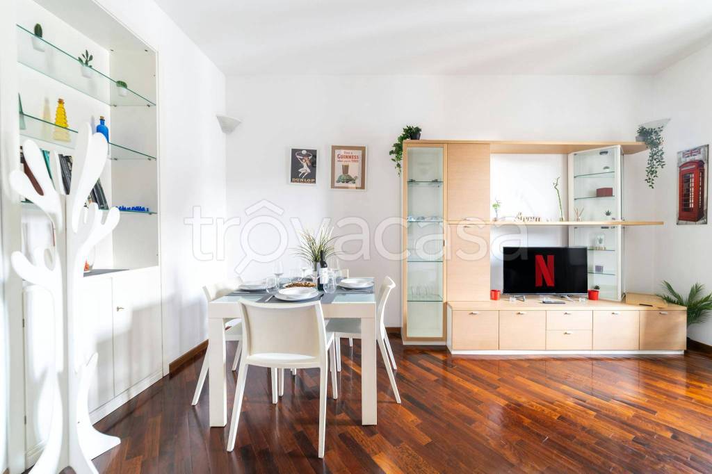 appartamento in affitto a Milano