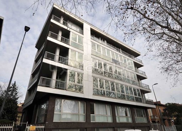 ufficio in affitto a Milano in zona Maggiolina