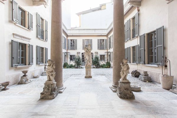 appartamento in affitto a Milano in zona Sant'Ambrogio