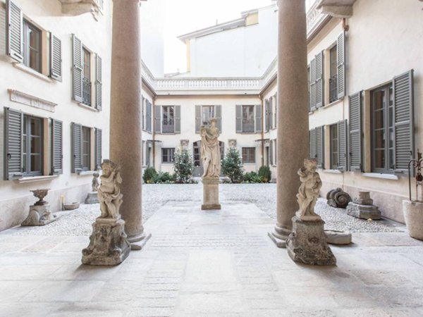 appartamento in affitto a Milano in zona Sant'Ambrogio