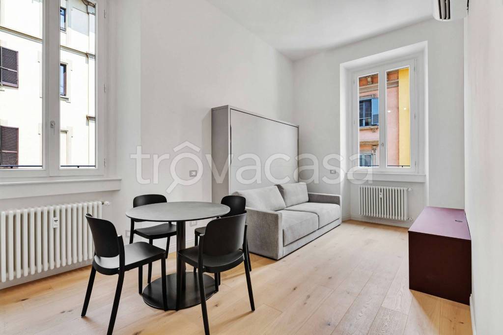 appartamento in affitto a Milano in zona Sant'Ambrogio