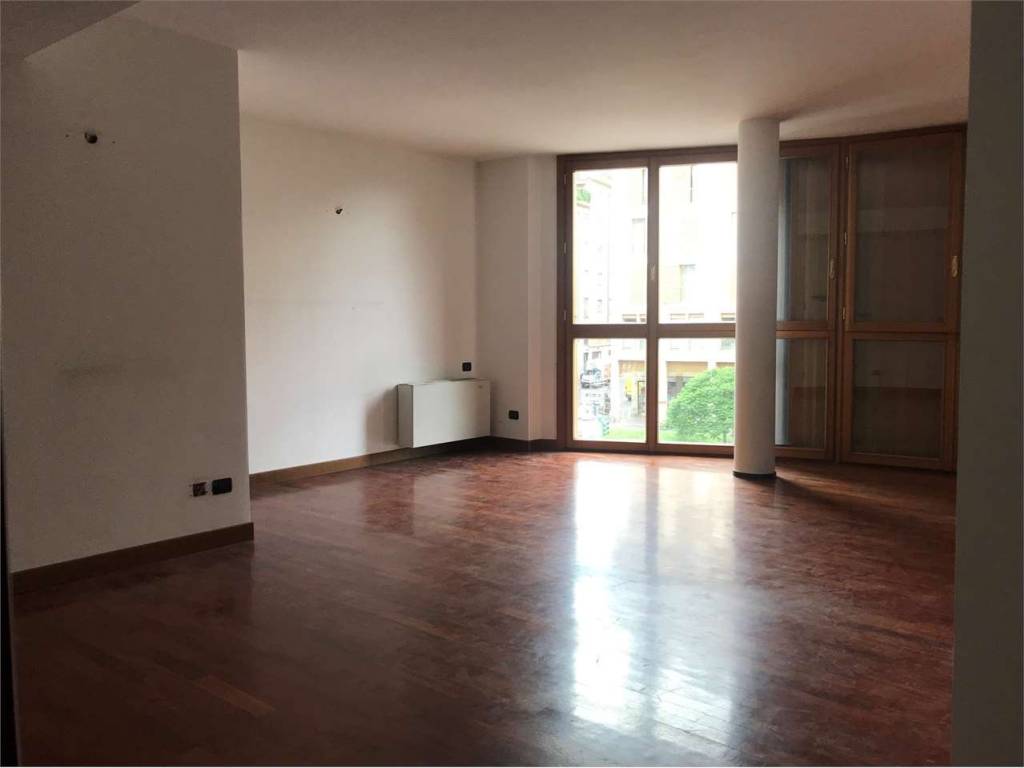 appartamento in affitto a Milano in zona Porta Garibaldi