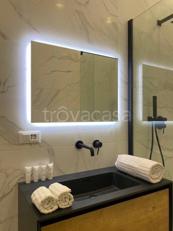 appartamento in affitto a Milano in zona Guastalla