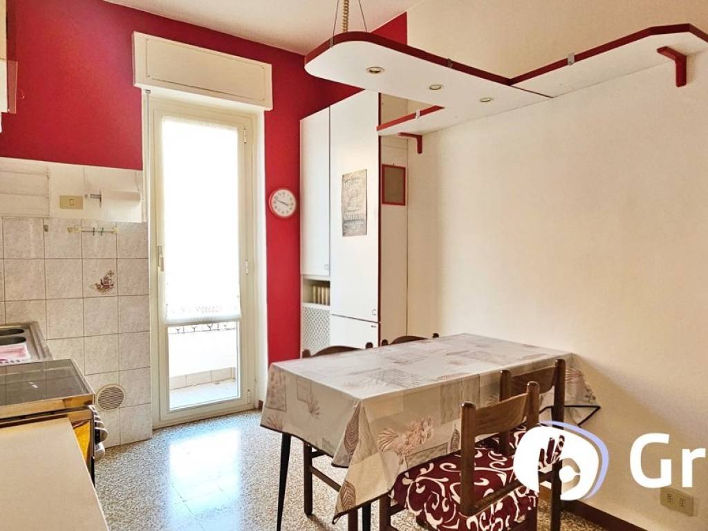 appartamento in vendita a Milano in zona Morivione