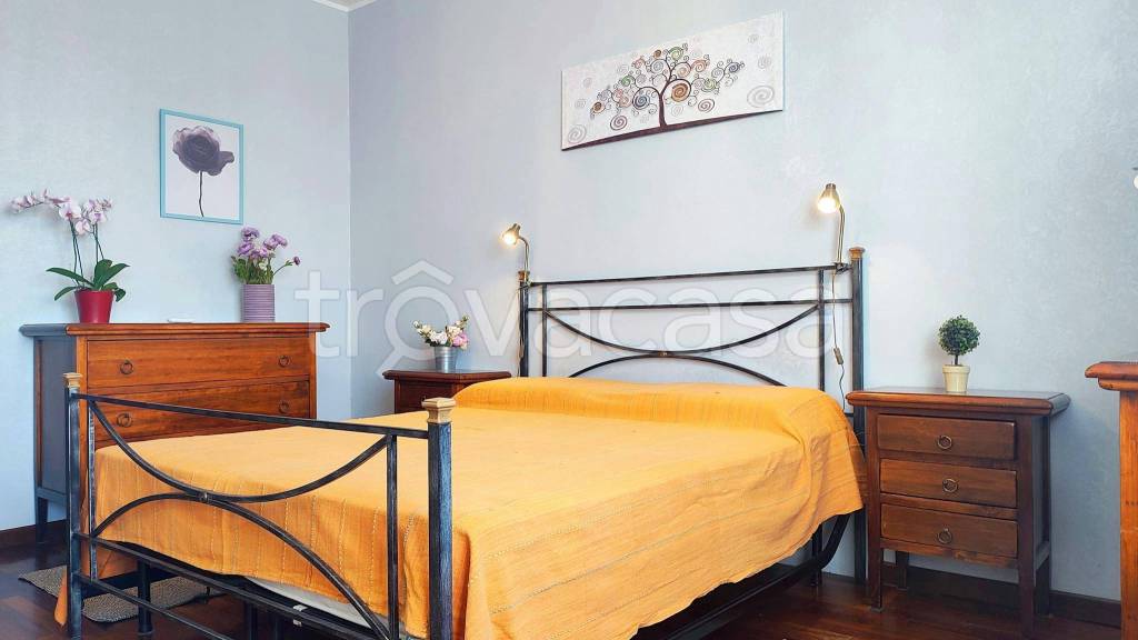 appartamento in affitto a Milano in zona Gallaratese