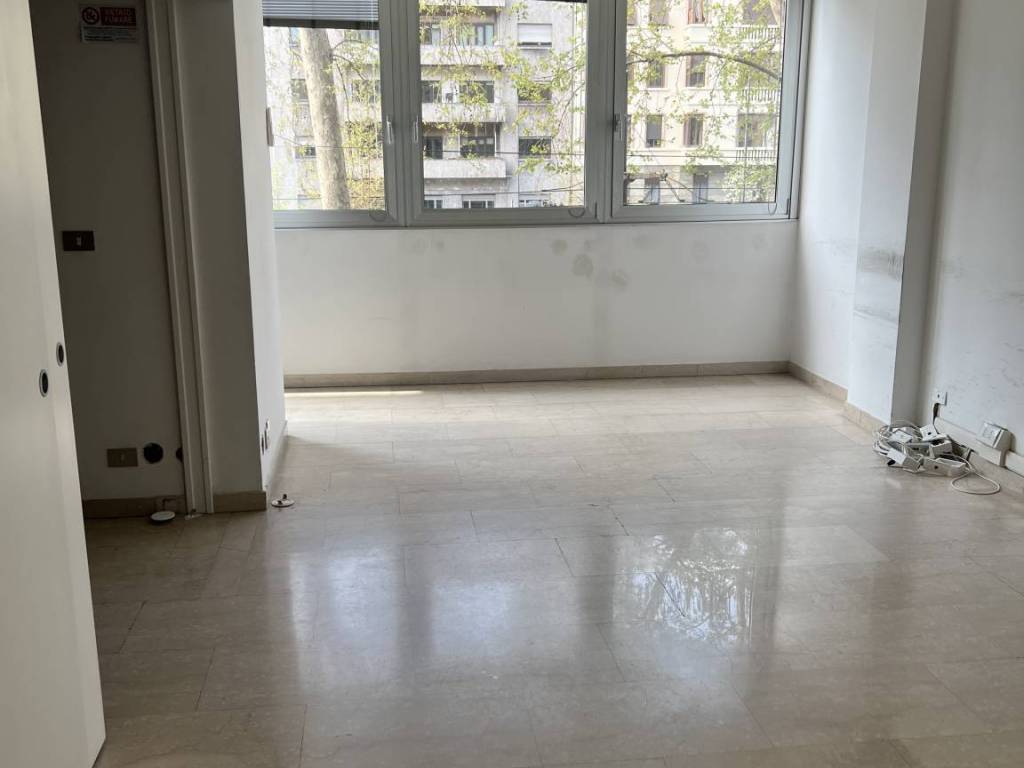 appartamento in affitto a Milano in zona Centro Direzionale