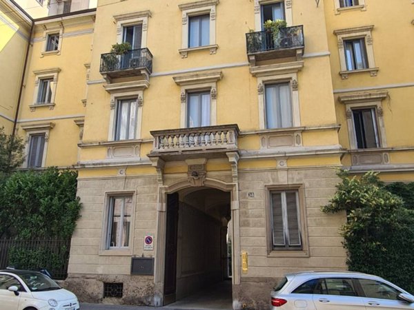 appartamento in affitto a Milano in zona Guastalla