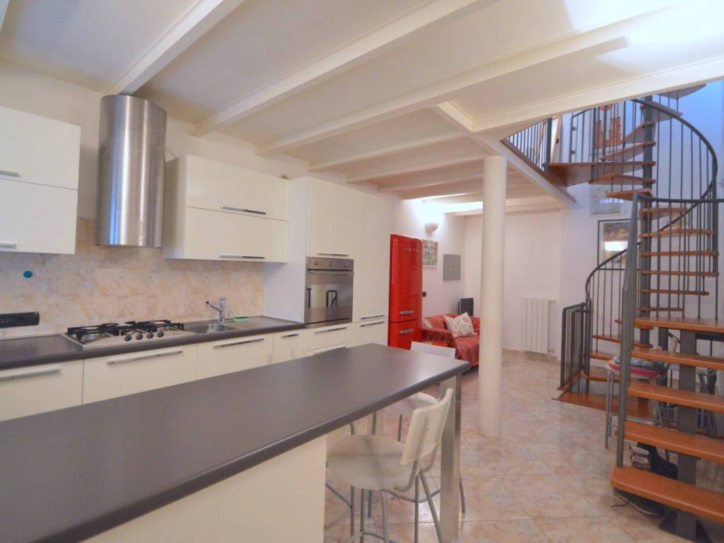 appartamento in affitto a Milano in zona Isola