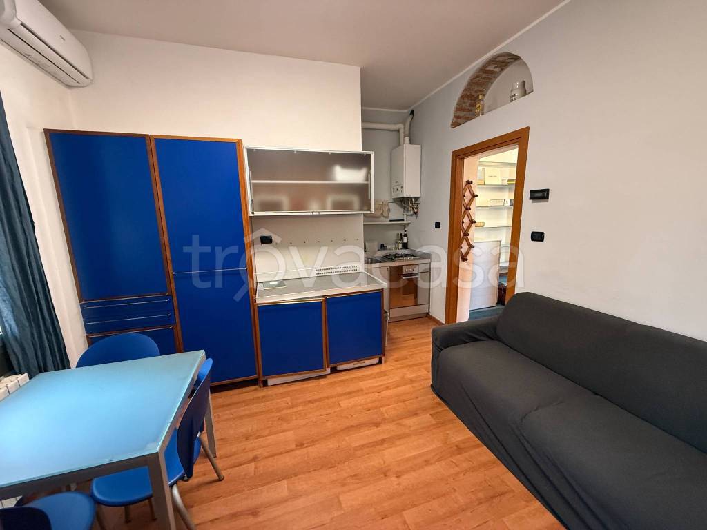 appartamento in affitto a Milano in zona Porta Romana