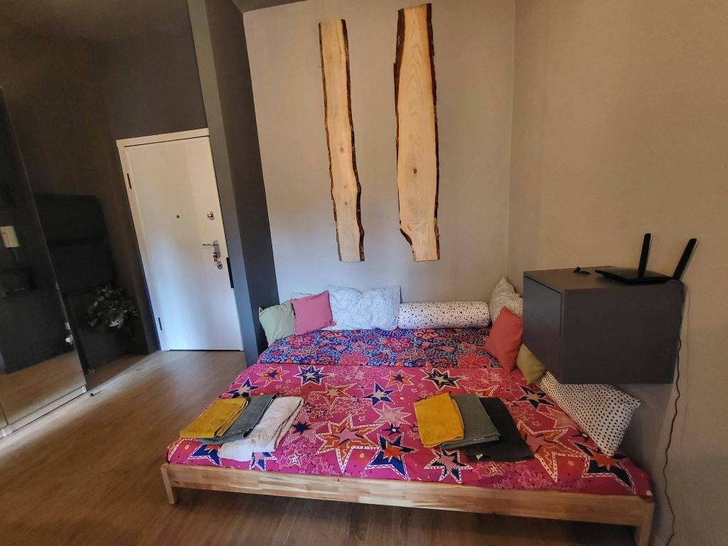 appartamento in affitto a Milano in zona Famagosta