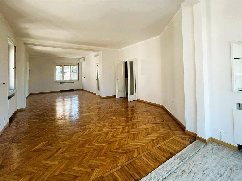 appartamento in affitto a Milano in zona Centro Direzionale