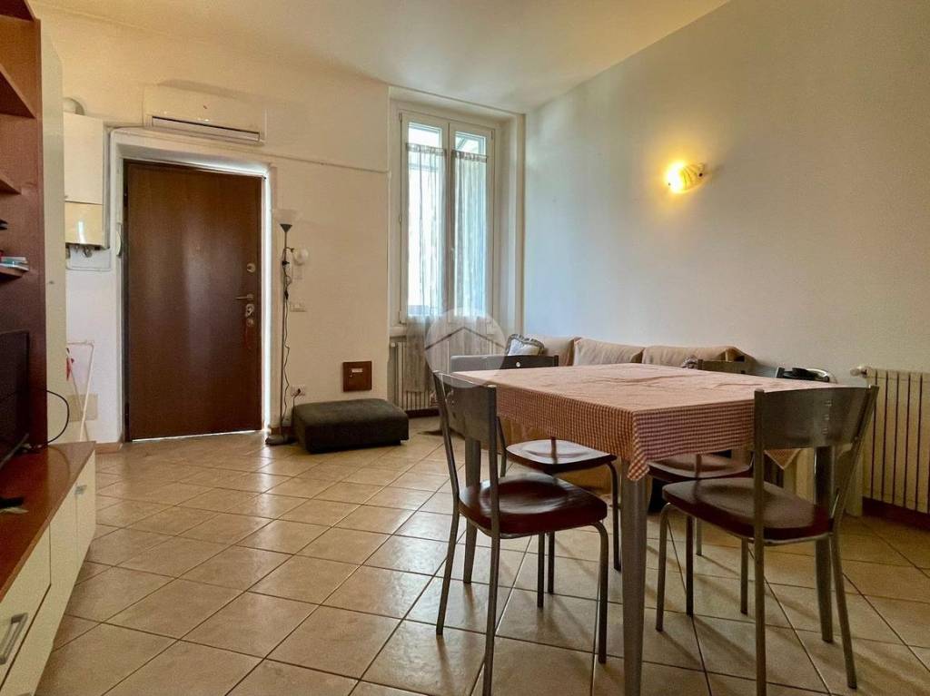 appartamento in affitto a Milano in zona Isola