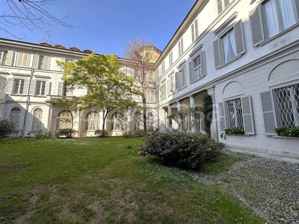 appartamento in affitto a Milano in zona Sant'Ambrogio