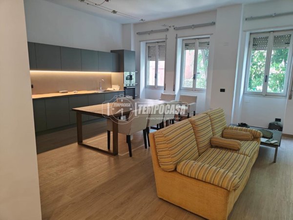 appartamento in affitto a Milano in zona Lorenteggio