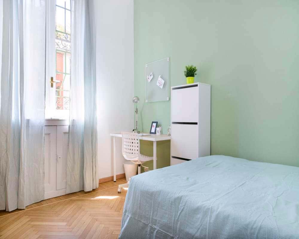 negozio in affitto a Milano