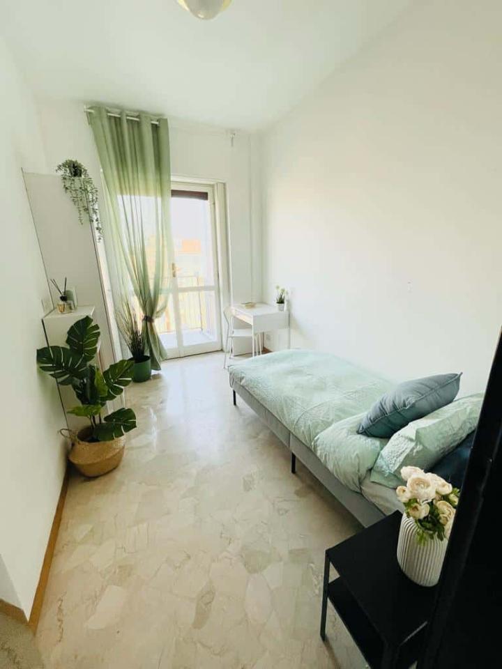 negozio in affitto a Milano