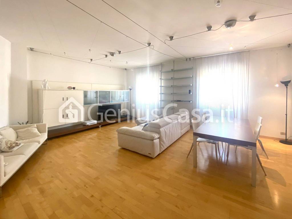 appartamento in affitto a Milano in zona Sempione