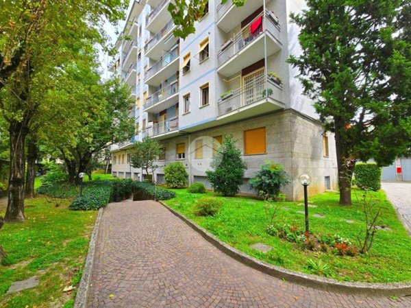 ufficio in affitto a Milano in zona Niguarda