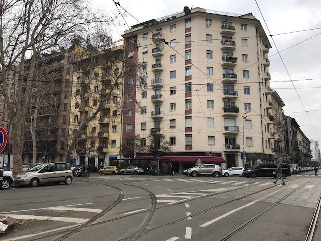 negozio in affitto a Milano in zona Centro Direzionale