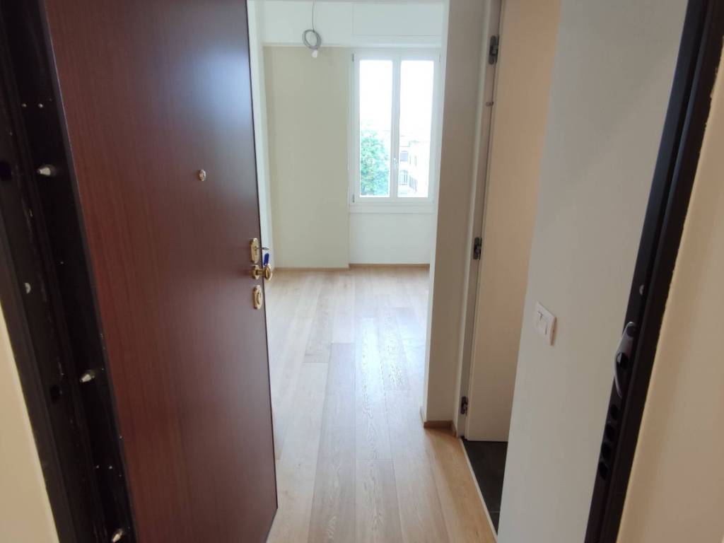 appartamento in affitto a Milano in zona Guastalla