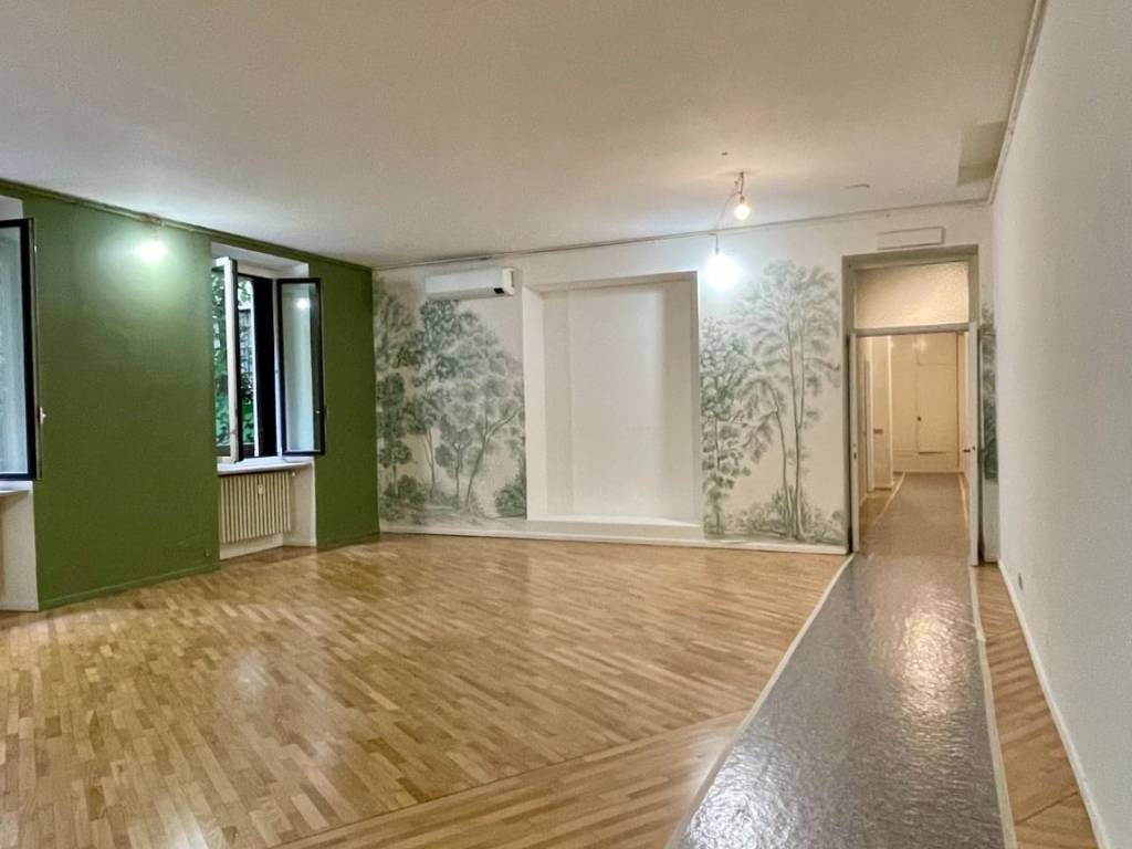 ufficio in affitto a Milano in zona Guastalla