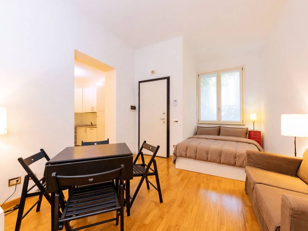 appartamento in affitto a Milano in zona Porta Genova