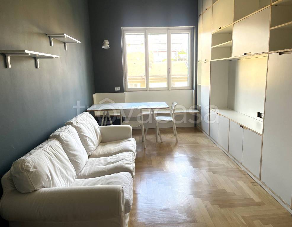 appartamento in affitto a Milano in zona Parco Solari