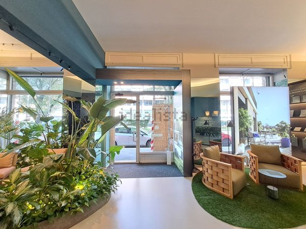 negozio in affitto a Milano