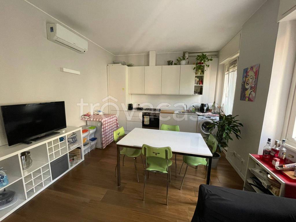 appartamento in affitto a Milano in zona Sant'Ambrogio