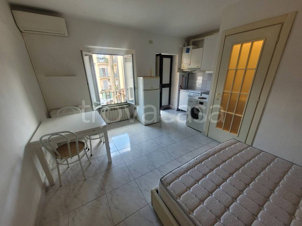 appartamento in affitto a Milano in zona Isola