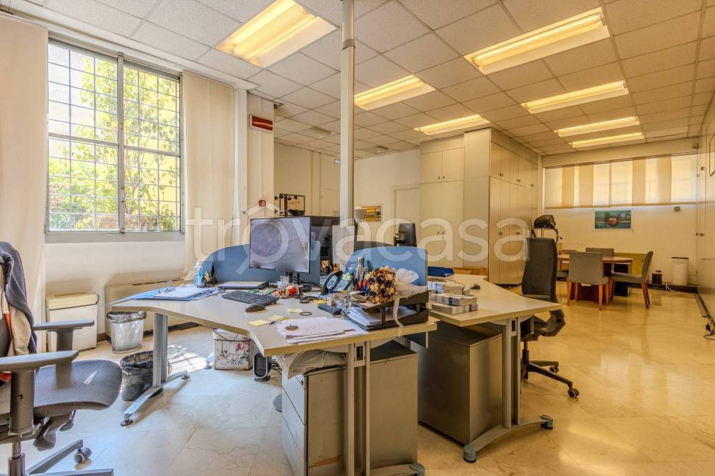 ufficio in affitto a Milano in zona Centro Direzionale