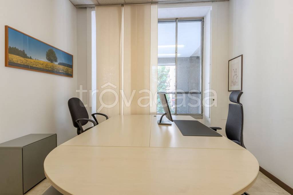 ufficio in affitto a Milano in zona Centro Direzionale