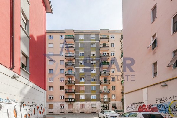 appartamento in affitto a Milano in zona Porta Genova