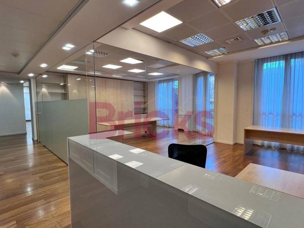 ufficio in affitto a Milano in zona Guastalla