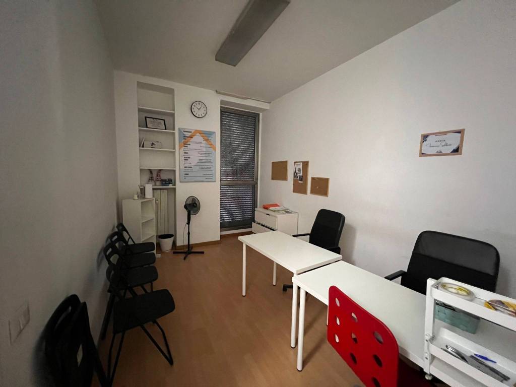 ufficio in affitto a Milano