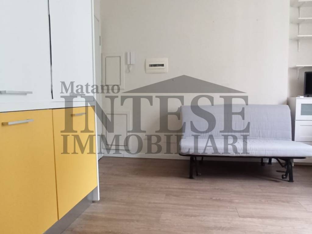 appartamento in affitto a Milano in zona Centro Direzionale
