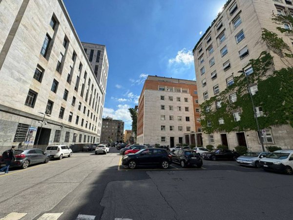 ufficio in affitto a Milano in zona Guastalla