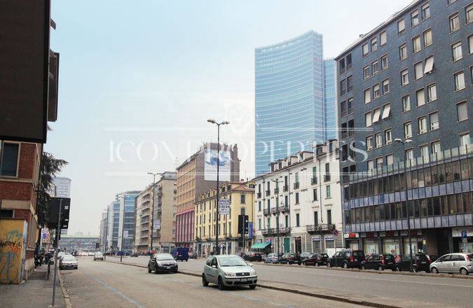 negozio in affitto a Milano