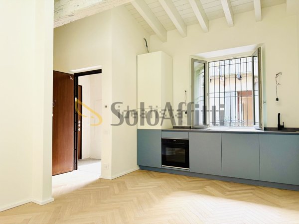 appartamento in affitto a Milano in zona Sant'Ambrogio