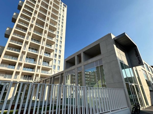 intera palazzina in affitto a Milano in zona Maggiolina