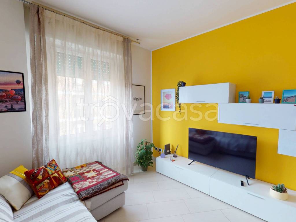 appartamento in affitto a Milano in zona Rembrandt