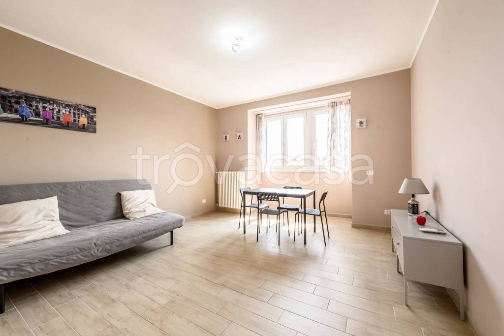 appartamento in affitto a Milano in zona Gallaratese