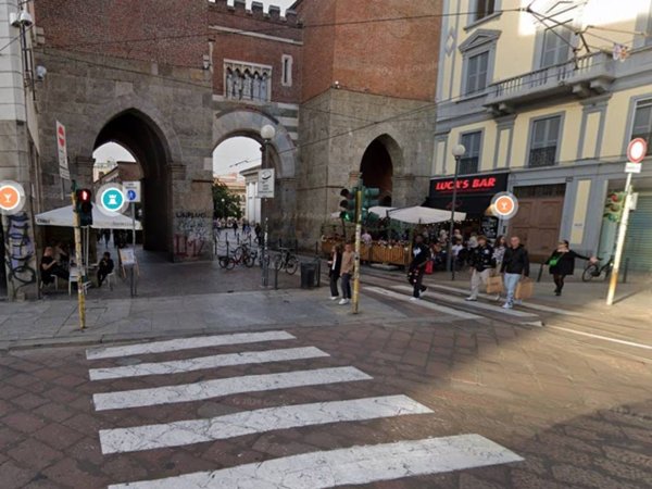 negozio in affitto a Milano in zona Porta Ticinese