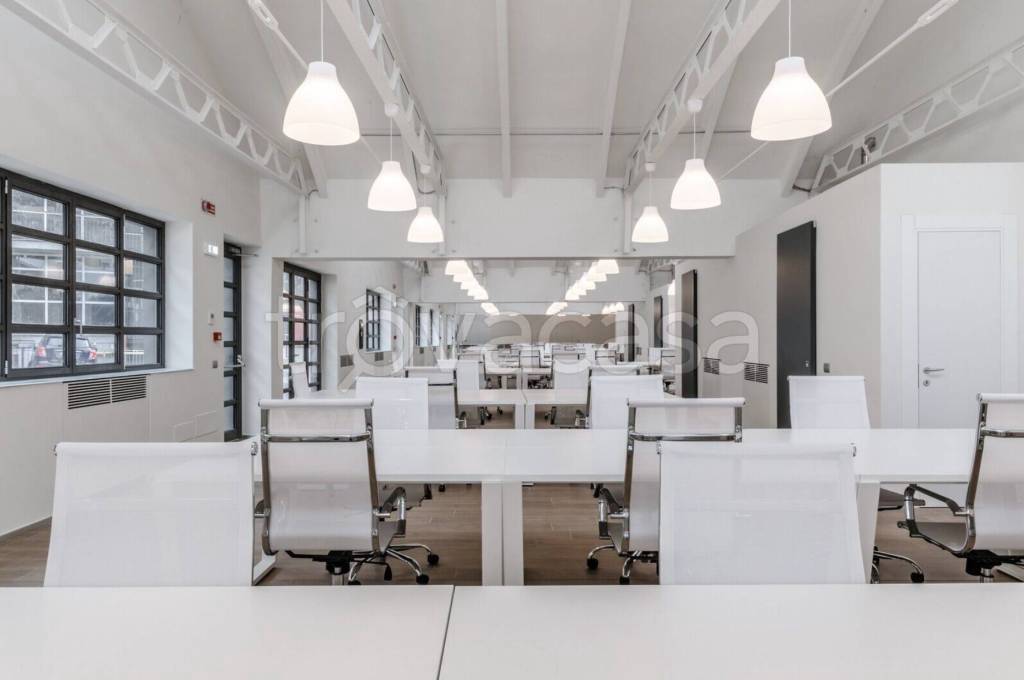 ufficio in affitto a Milano