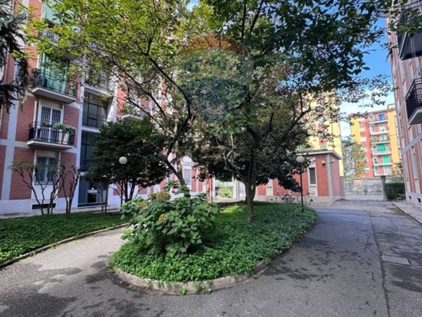appartamento in affitto a Milano in zona Baggio